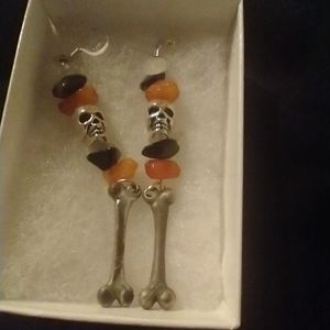 Hand crafted Skull and femur earrings